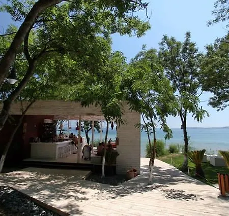 Private In Sunny Island Apartment Chernomorets