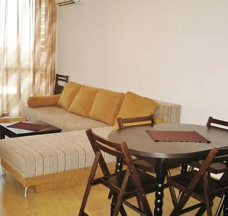 Private In Sunny Island Apartment *
